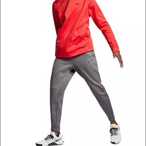 Men’s Nike therma sweatpants NWT grey mix